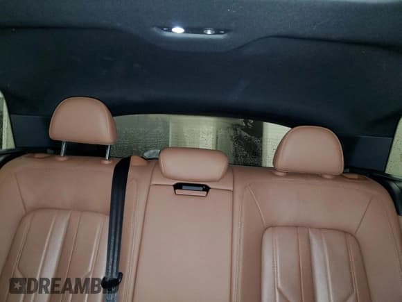 ✅ 2022 Audi e-tron Premium Plus • VIN: WA1LAAGE4NB006634 • Lot: 84389824. Listed on Copart with 48,516 mi. Free auction sales archive from the USA and detailed vehicle history report at DreamBid. Image 10.