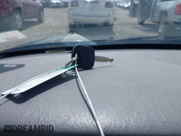 ✅ 2004 Ford Focus SE • VIN: 1FAFP34334W177338 • Lot: 42003202. Listed on IAAI with 190,581 mi. Free auction sales archive from the USA and detailed vehicle history report at DreamBid. Image 11.