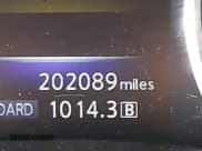 ✅ 2014 Infiniti Q50 Premium • VIN: JN1BV7AP9EM680983 • Lot: 43773117. Listed on IAAI with 202,089 mi. Free auction sales archive from the USA and detailed vehicle history report at DreamBid. Image 16.