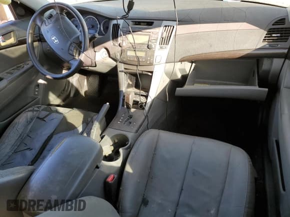 ✅ 2009 Hyundai Sonata Limited • VIN: 5NPEU46C29H456620 • Лот: 76322334. Опубликован ранее на Copart с пробегом Не указан. Бесплатный доступ к архиву аукционных продаж из США и подробный отчёт об истории автомобиля на DreamBid. Изображение 8.