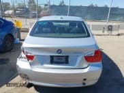 ✅ 2007 BMW 3 Series 328i • VIN: WBAVC53537FZ80538 • Lot: 42675956. Listed on IAAI with 235,056 mi. Free auction sales archive from the USA and detailed vehicle history report at DreamBid. Image 16.