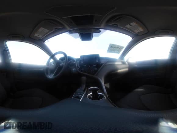 2022 Toyota Camry Hybrid LE с VIN 4T1C31AK1NU580817, выставлен на аукционе IAAI как лот 40719068 с пробегом 41 455 миль миль и . История ставок и продаж доступна на DreamBid. Изображение 19.