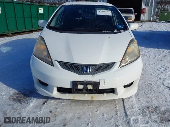 ✅ 2010 Honda Fit Sport • VIN: JHMGE8H43AC004161 • Lot: 43896689. Listed on IAAI with 215,826 mi. Free auction sales archive from the USA and detailed vehicle history report at DreamBid. Image 6.