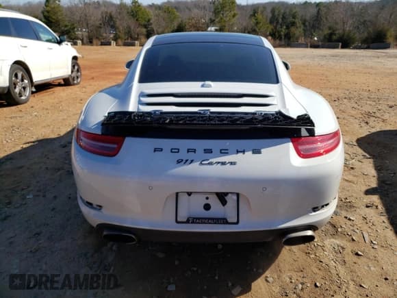 ✅ 2014 Porsche 911 Carrera • VIN: WP0AA2A95ES106613 • Lot: 89306515. Listed on Copart with 30,573 mi. Free auction sales archive from the USA and detailed vehicle history report at DreamBid. Image 6.
