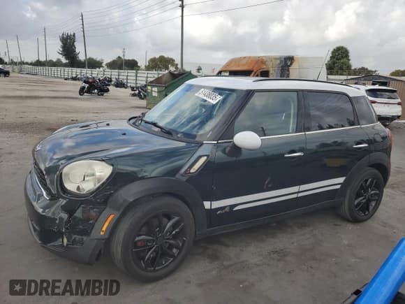 ✅ 2013 MINI Countryman S ALL4 • VIN: WMWZC5C58DWP31357 • Lot: 51438035. Listed on Copart with 98,138 mi. Free auction sales archive from the USA and detailed vehicle history report at DreamBid. Image 1.