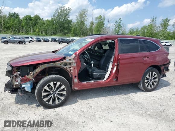 ✅ 2017 Subaru Outback Limited • VIN: 4S4BSENC5H3368022 • Lot: 61833005. Listed on Copart with 38,998 mi. Free auction sales archive from the USA and detailed vehicle history report at DreamBid. Image 1.