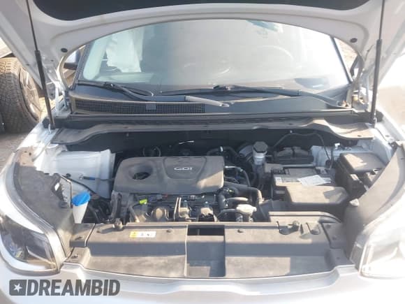 ✅ 2019 Kia Soul • VIN: KNDJN2A20K7021961 • Lot: 42811363. Wystawiony na IAAI z przebiegiem 104 644 mil. Bezpłatny archiwum sprzedaży aukcyjnych z USA i szczegółowy raport historii pojazdu na DreamBid. Zdjęcie 10.