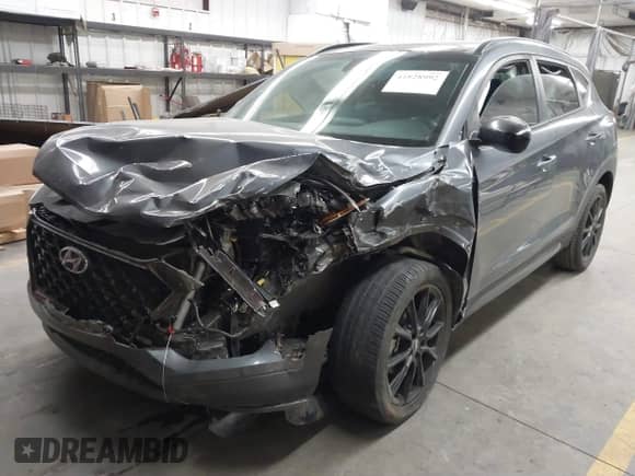 2019 Hyundai Tucson SEL z VIN KM8J33AL0KU973425, wystawiony jako IAAI lot #41828992 z przebiegiem Nie podano mil oraz . Historia ofert i sprzedaży dostępna na DreamBid. Obrazek 17.