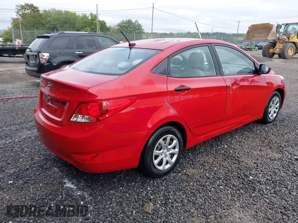 ✅ 2012 Hyundai Accent GLS • VIN: KMHCT4AE2CU082974 • Лот: 43321575. Опубликован ранее на IAAI с пробегом 129 694 миль. Бесплатный доступ к архиву аукционных продаж из США и подробный отчёт об истории автомобиля на DreamBid. Изображение 4.