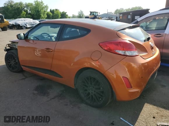 ✅ 2012 Hyundai Veloster w/Red Int • VIN: KMHTC6AD3CU047668 • Lot: 54759984. Wystawiony na Copart z przebiegiem 145 733 mil. Bezpłatny archiwum sprzedaży aukcyjnych z USA i szczegółowy raport historii pojazdu na DreamBid. Zdjęcie 2.
