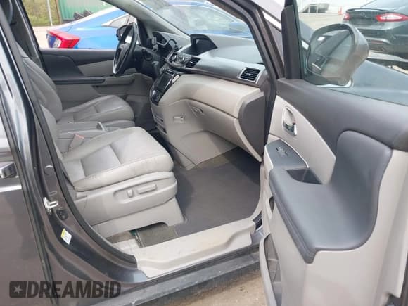 ✅ 2016 Honda Odyssey EX-L • VIN: 5FNRL5H64GB148572 • Лот: 43294393. Опубликован ранее на IAAI с пробегом 101 734 миль. Бесплатный доступ к архиву аукционных продаж из США и подробный отчёт об истории автомобиля на DreamBid. Изображение 5.