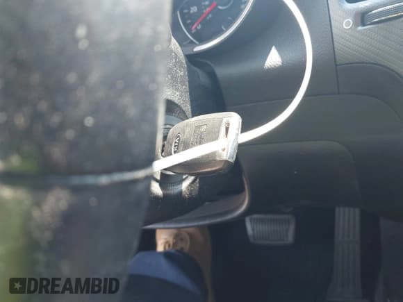 ✅ 2018 Kia Forte LX • VIN: 3KPFL4A73JE178336 • Лот: 43082510. Опубликован ранее на IAAI с пробегом 102 359 миль. Бесплатный доступ к архиву аукционных продаж из США и подробный отчёт об истории автомобиля на DreamBid. Изображение 11.