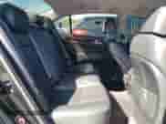 2013 Hyundai Genesis 3.8L z VIN KMHGC4DD5DU252847, wystawiony jako Copart lot #72811214 z przebiegiem 152 923 mil mil oraz Szkoda całkowita • Salvage title. Historia ofert i sprzedaży dostępna na DreamBid. Obrazek 10.