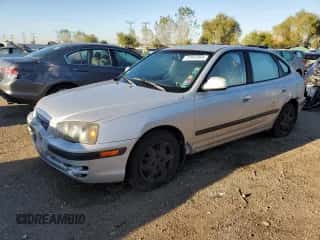 2005 Hyundai Elantra GLS z VIN KMHDN56DX5U150770, wystawiony jako Copart lot #72943264 z przebiegiem 196 876 mil mil oraz Szkoda całkowita • Salvage title. Historia ofert i sprzedaży dostępna na DreamBid. Obrazek 1.