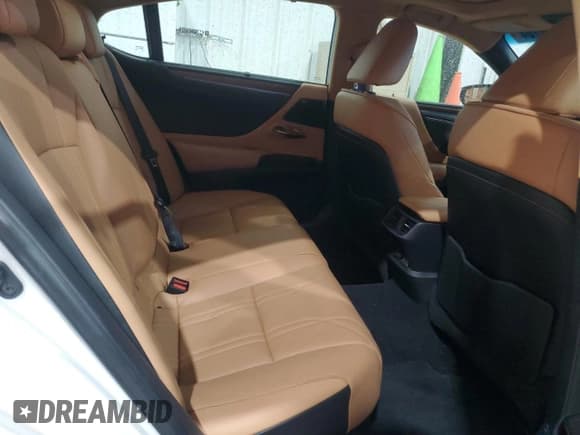 ✅ 2022 Lexus ES 350 Ultra Luxury • VIN: 58AFZ1B10NU136757 • Lot: 85436704. Listed on Copart with 55,491 mi. Free auction sales archive from the USA and detailed vehicle history report at DreamBid. Image 10.