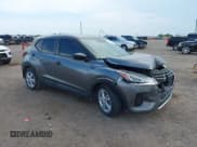 ✅ 2022 Nissan Kicks S • VIN: 3N1CP5BV2NL497581 • Lot: 43065176. Listed on IAAI with 41,327 mi. Free auction sales archive from the USA and detailed vehicle history report at DreamBid. Image 1.