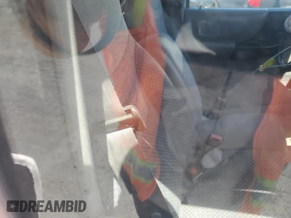 ✅ 1998 Ford Ranger XLT • VIN: 1FTYR10X7WUA74013 • Lot: 54186035. Wystawiony na Copart z przebiegiem 152 327 mil. Bezpłatny archiwum sprzedaży aukcyjnych z USA i szczegółowy raport historii pojazdu na DreamBid. Zdjęcie 10.