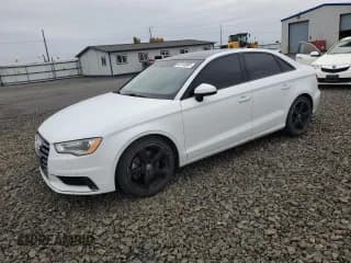 ✅ 2016 Audi A3 Premium • VIN: WAUA7GFF6G1014989 • Lot: 92133885. Wystawiony na Copart z przebiegiem 89 835 mil. Bezpłatny archiwum sprzedaży aukcyjnych z USA i szczegółowy raport historii pojazdu na DreamBid. Zdjęcie 1.