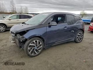 ✅ 2018 BMW i3 • VIN: WBY7Z4C56JVD96220 • Лот: 93402575. Опубликован ранее на Copart с пробегом 67 456 миль. Бесплатный доступ к архиву аукционных продаж из США и подробный отчёт об истории автомобиля на DreamBid. Изображение 1.