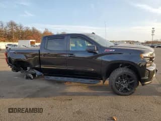 ✅ 2021 Chevrolet Silverado 1500 LT Trail Boss • VIN: 1GCPYFEL3MZ375735 • Lot: 78494534. Wystawiony na Copart z przebiegiem 25 850 mil. Bezpłatny archiwum sprzedaży aukcyjnych z USA i szczegółowy raport historii pojazdu na DreamBid. Zdjęcie 4.