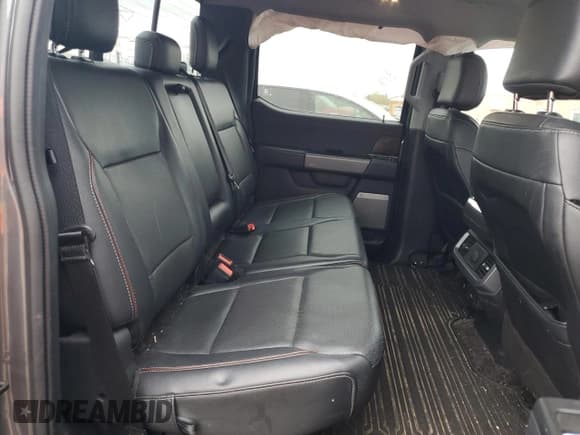 ✅ 2021 Ford F-150 Lariat • VIN: 1FTFW1E86MFC92950 • Lot: 82393355. Listed on Copart with 87,567 mi. Free auction sales archive from the USA and detailed vehicle history report at DreamBid. Image 10.