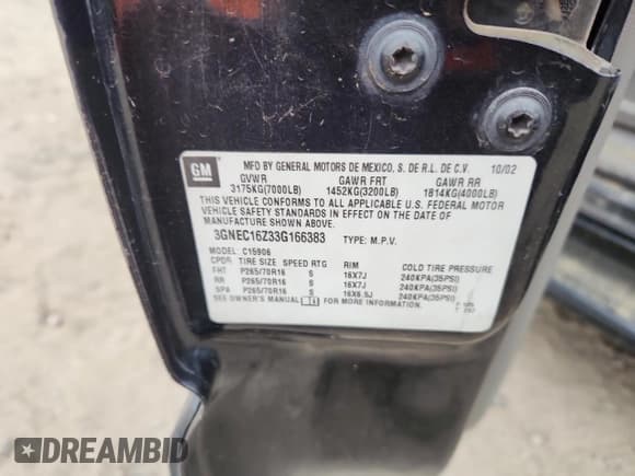 ✅ 2003 Chevrolet Suburban LT • VIN: 3GNEC16Z33G166383 • Лот: 89853475. Опубликован ранее на Copart с пробегом 319 644 миль. Бесплатный доступ к архиву аукционных продаж из США и подробный отчёт об истории автомобиля на DreamBid. Изображение 12.