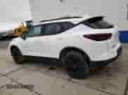 2023 Chevrolet Blazer LT z VIN 3GNKBHR46PS224150, wystawiony jako Copart lot #75610233 z przebiegiem Nie podano mil oraz . Historia ofert i sprzedaży dostępna na DreamBid. Obrazek 2.