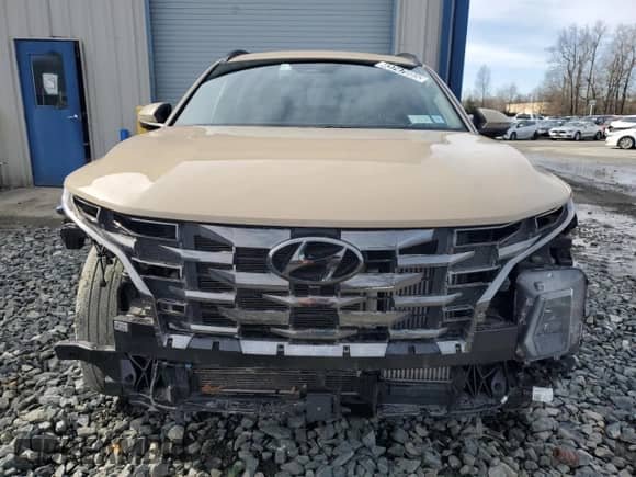 2024 Hyundai Santa Cruz Limited с VIN 5NTJEDAF3RH098121, выставлен на аукционе Copart как лот 43747085 с пробегом 20 545 миль миль и Чистый • Clean title. История ставок и продаж доступна на DreamBid. Изображение 5.