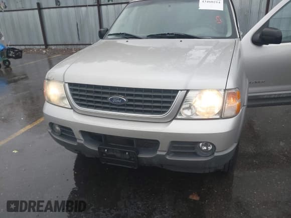 ✅ 2002 Ford Explorer XLT • VIN: 1FMZU73E82ZC45554 • Лот: 43460214. Опубликован ранее на IAAI с пробегом 94 645 миль. Бесплатный доступ к архиву аукционных продаж из США и подробный отчёт об истории автомобиля на DreamBid. Изображение 6.