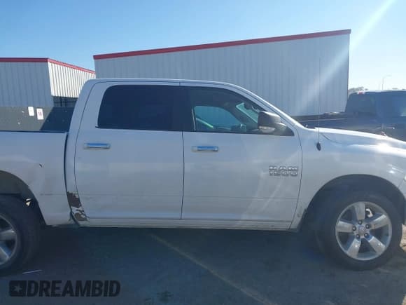 ✅ 2018 Ram 1500 Big Horn • VIN: 1C6RR7LG7JS257846 • Lot: 43593359. Listed on IAAI with 220,063 mi. Free auction sales archive from the USA and detailed vehicle history report at DreamBid. Image 13.