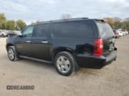 ✅ 2007 Chevrolet Suburban LT • VIN: 1GNFK16387R410800 • Lot: 89537605. Wystawiony na Copart z przebiegiem 287 346 mil. Bezpłatny archiwum sprzedaży aukcyjnych z USA i szczegółowy raport historii pojazdu na DreamBid. Zdjęcie 2.