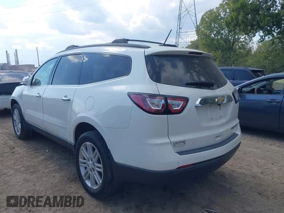 ✅ 2015 Chevrolet Traverse LT • VIN: 1GNKRGKD2FJ171074 • Lot: 43376088. Wystawiony na IAAI z przebiegiem 181 506 mil. Bezpłatny archiwum sprzedaży aukcyjnych z USA i szczegółowy raport historii pojazdu na DreamBid. Zdjęcie 3.