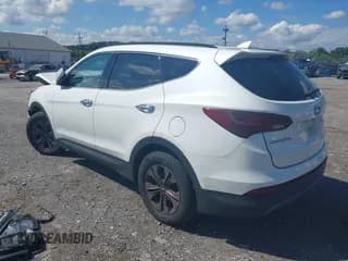✅ 2016 Hyundai Santa Fe • VIN: 5XYZUDLB2GG368085 • Лот: 43321413. Опубликован ранее на IAAI с пробегом 168 280 миль. Бесплатный доступ к архиву аукционных продаж из США и подробный отчёт об истории автомобиля на DreamBid. Изображение 3.