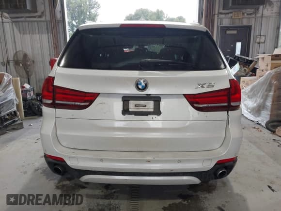 ✅ 2017 BMW X5 xDrive35i • VIN: 5UXKR0C33H0V83744 • Lot: 43542647. Listed on IAAI with Not provided. Free auction sales archive from the USA and detailed vehicle history report at DreamBid. Image 15.