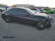 ✅ 2017 Mercedes-Benz C 300 • VIN: 55SWF4JB4HU225968 • Lot: 91599035. Wystawiony na Copart z przebiegiem 194 885 mil. Bezpłatny archiwum sprzedaży aukcyjnych z USA i szczegółowy raport historii pojazdu na DreamBid. Zdjęcie 4.