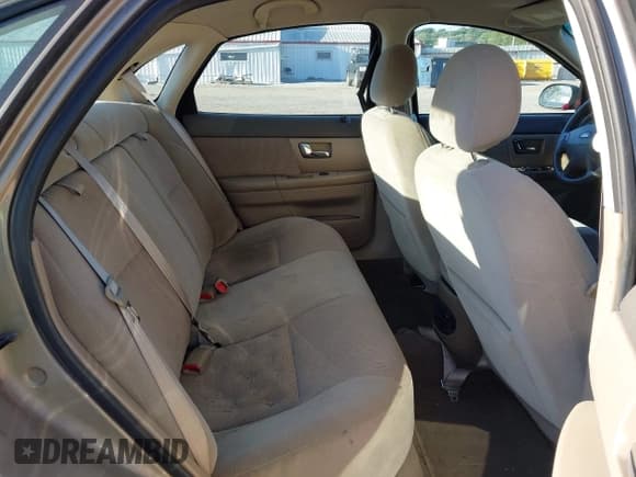 ✅ 2002 Ford Taurus SES Standard • VIN: 1FAFP55202A224417 • Lot: 43129237. Wystawiony na IAAI z przebiegiem 152 354 mil. Bezpłatny archiwum sprzedaży aukcyjnych z USA i szczegółowy raport historii pojazdu na DreamBid. Zdjęcie 8.