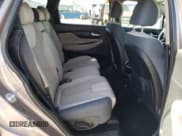 ✅ 2019 Hyundai Santa Fe SE • VIN: 5NMS23AD9KH121506 • Lot: 48209543. Wystawiony na Copart z przebiegiem 36 935 mil. Bezpłatny archiwum sprzedaży aukcyjnych z USA i szczegółowy raport historii pojazdu na DreamBid. Zdjęcie 11.