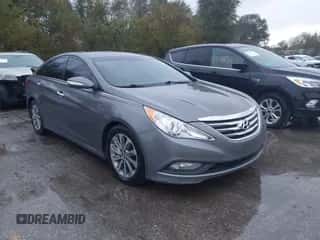 2014 Hyundai Sonata Limited z VIN 5NPEC4AB6EH879941, wystawiony jako IAAI lot #43578010 z przebiegiem 149 178 mil mil oraz . Historia ofert i sprzedaży dostępna na DreamBid. Obrazek 1.