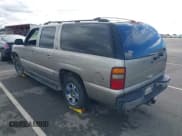 ✅ 2002 Chevrolet Suburban LT • VIN: 1GNEC16T72J208353 • Lot: 43719243. Listed on IAAI with 251,167 mi. Free auction sales archive from the USA and detailed vehicle history report at DreamBid. Image 3.