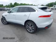 ✅ 2019 Jaguar F-Pace 25t Prestige • VIN: SADCK2GX3KA602396 • Lot: 42377936. Wystawiony na IAAI z przebiegiem 58 274 mil. Bezpłatny archiwum sprzedaży aukcyjnych z USA i szczegółowy raport historii pojazdu na DreamBid. Zdjęcie 3.