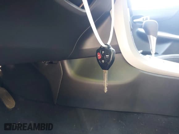 ✅ 2012 Toyota Corolla L • VIN: 2T1BU4EE9CC889044 • Лот: 43135311. Опубликован ранее на IAAI с пробегом 136 216 миль. Бесплатный доступ к архиву аукционных продаж из США и подробный отчёт об истории автомобиля на DreamBid. Изображение 11.