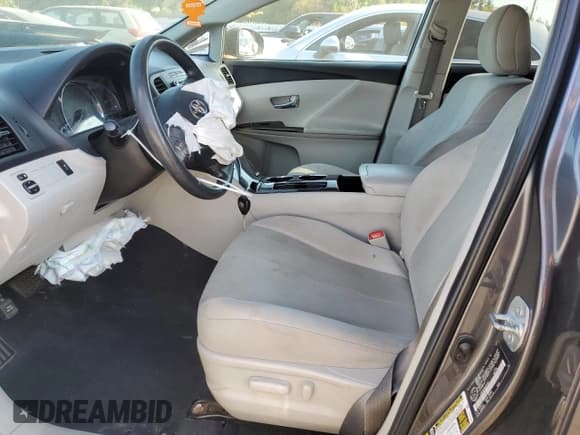 ✅ 2011 Toyota Venza • VIN: 4T3BA3BB2BU024689 • Lot: 80955045. Listed on Copart with 212,091 mi. Free auction sales archive from the USA and detailed vehicle history report at DreamBid. Image 7.