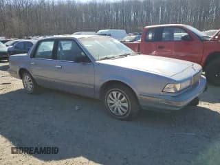 ✅ 1996 Buick Century Special SJ • VIN: 1G4AG55M3T6458640 • Lot: 46270695. Wystawiony na Copart z przebiegiem 110 825 mil. Bezpłatny archiwum sprzedaży aukcyjnych z USA i szczegółowy raport historii pojazdu na DreamBid. Zdjęcie 4.