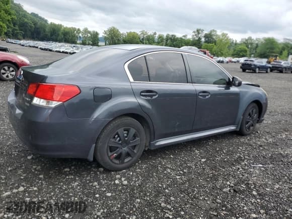 ✅ 2010 Subaru Legacy • VIN: 4S3BMBA69A3243947 • Lot: 67340925. Wystawiony na Copart z przebiegiem 106 510 mil. Bezpłatny archiwum sprzedaży aukcyjnych z USA i szczegółowy raport historii pojazdu na DreamBid. Zdjęcie 3.