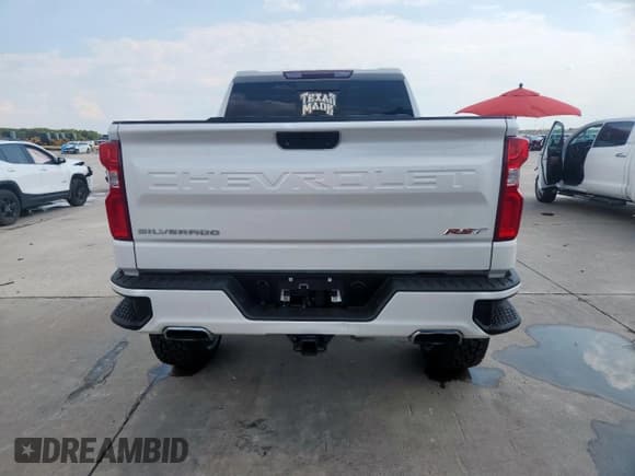 ✅ 2020 Chevrolet Silverado 1500 RST • VIN: 3GCUYEEL0LG183023 • Лот: 70036155. Опубликован ранее на Copart с пробегом 64 717 миль. Бесплатный доступ к архиву аукционных продаж из США и подробный отчёт об истории автомобиля на DreamBid. Изображение 6.