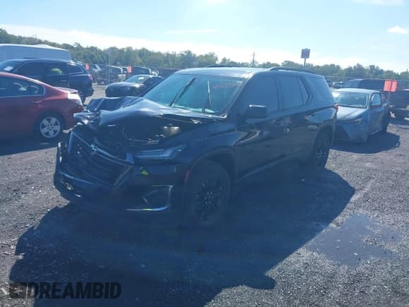 ✅ 2023 Chevrolet Traverse LS • VIN: 1GNERFKW3PJ186287 • Lot: 43292803. Wystawiony na IAAI z przebiegiem 62 634 mil. Bezpłatny archiwum sprzedaży aukcyjnych z USA i szczegółowy raport historii pojazdu na DreamBid. Zdjęcie 2.