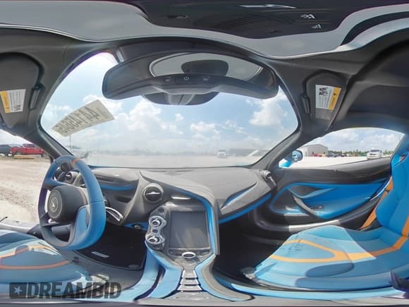 ✅ 2022 McLaren 765LT • VIN: SBM14SCA9NW765244 • Lot: 44145645. Wystawiony na Copart z przebiegiem 1 162 mil. Bezpłatny archiwum sprzedaży aukcyjnych z USA i szczegółowy raport historii pojazdu na DreamBid. Zdjęcie 15.