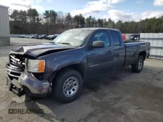 ✅ 2011 GMC Sierra 1500 • VIN: 1GTR2TE09BZ115674 • Lot: 52370325. Listed on Copart with 183,805 mi. Free auction sales archive from the USA and detailed vehicle history report at DreamBid. Image 1.