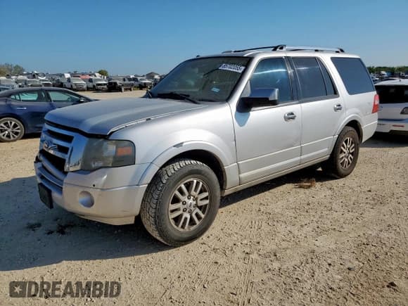 ✅ 2014 Ford Expedition Limited • VIN: 1FMJU1K59EEF41738 • Lot: 85702055. Listed on Copart with 205,261 mi. Free auction sales archive from the USA and detailed vehicle history report at DreamBid. Image 1.