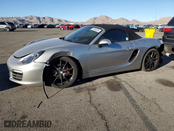 ✅ 2013 Porsche Boxster • VIN: WP0CA2A81DS114240 • Лот: 82006354. Опубликован ранее на Copart с пробегом 38 284 миль. Бесплатный доступ к архиву аукционных продаж из США и подробный отчёт об истории автомобиля на DreamBid. Изображение 1.